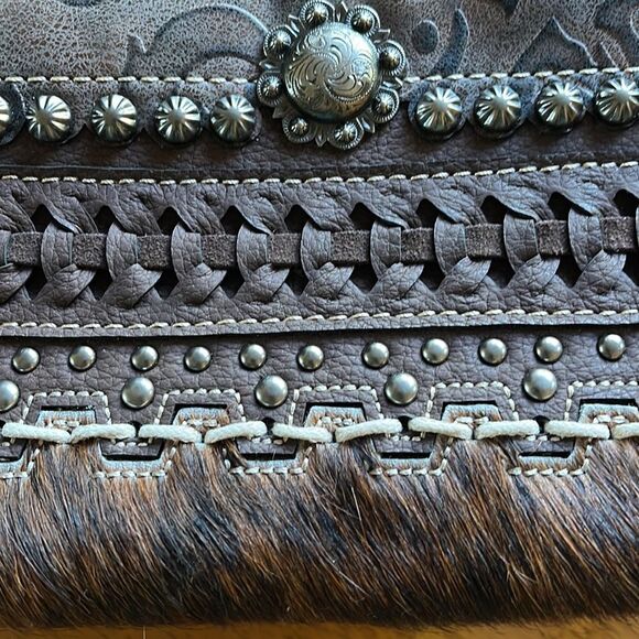 NEW WITHOUT TAGS TRINITY RANCH WESTERN MAKEUP/TOILETRY CASE - Picture 3 of 7